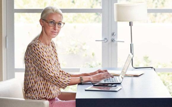 lady typing on laptop