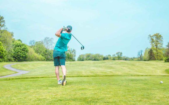 picture of gentleman playing golf